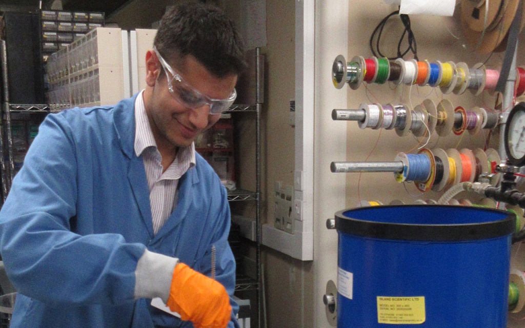 Nathan Singh - Mixing potting compound-tdk-lambda-yini-manufacturing-ilfracombe-north-devon-web